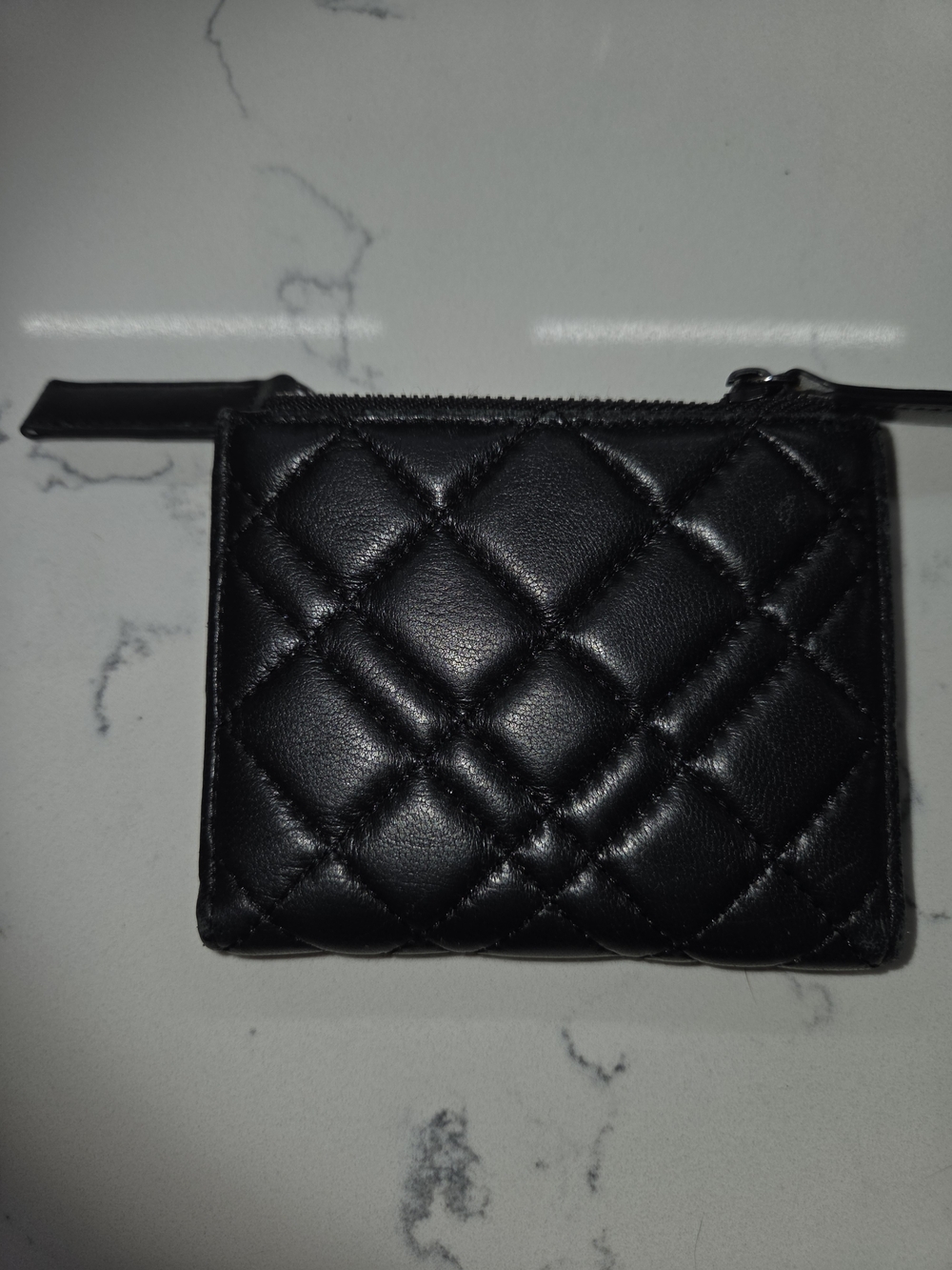 Kurt Geiger London B-Mini Quilted Leather Bifold Wallet - Black - Picture 2 of 4